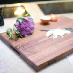 Boos Blocks Schneidebrett ProChef, Walnuss Mit Griffmulden 61x46x4 Cm -Grill Verkaufs-Shop bb schneidebrett 61x46x4 cm walnuss wal r02 854ce8dd4af803afadbcf92a42c67f90