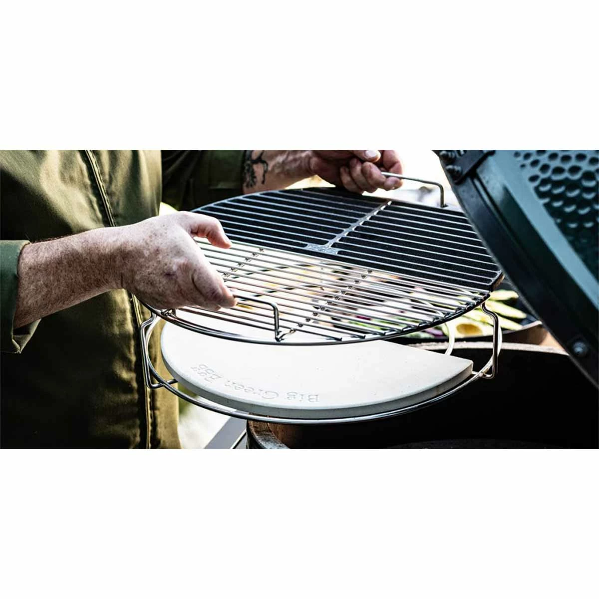 Big Green Egg ConvEGGtor-Stein, Halbrund Für L 1 Big Green Egg ConvEGGtor-Stein, Halbrund Für L