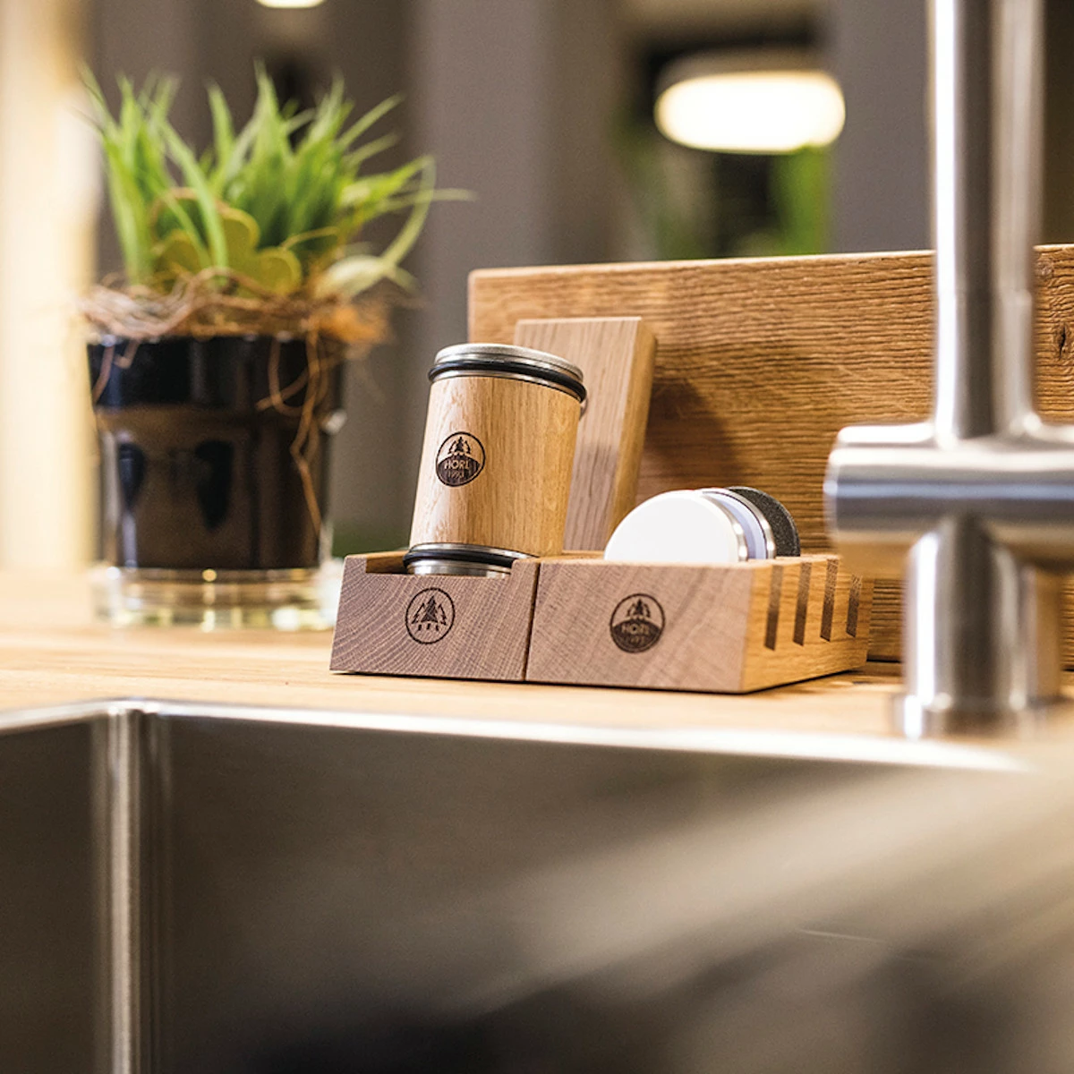 HORL Station Für Schleifscheiben Eiche 1 HORL Station Für Schleifscheiben Eiche