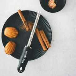 Microplane Premium Gewürzreibe Schwarz -Grill Verkaufs-Shop microplane premium gewuerzreibe schwarz 893c277512a7e06745b911029037cd87