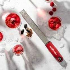 Microplane Premium Reibe / Zester, Granatapfelrot -Grill Verkaufs-Shop microplane premium reibe zester granatapfelrot ff3079aa465a72850567454503807913