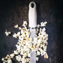 Microplane Premium Reibe / Zester, Kaschmir Beige -Grill Verkaufs-Shop microplane premium reibe zester kaschmir beige 6b99a2aa6187440d021fb327f13333b7