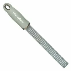 Microplane Premium Reibe / Zester, Salbei Grün -Grill Verkaufs-Shop microplane premium reibe zester salbei gruen a69b6854089b3f9d63f27980c4e212e2